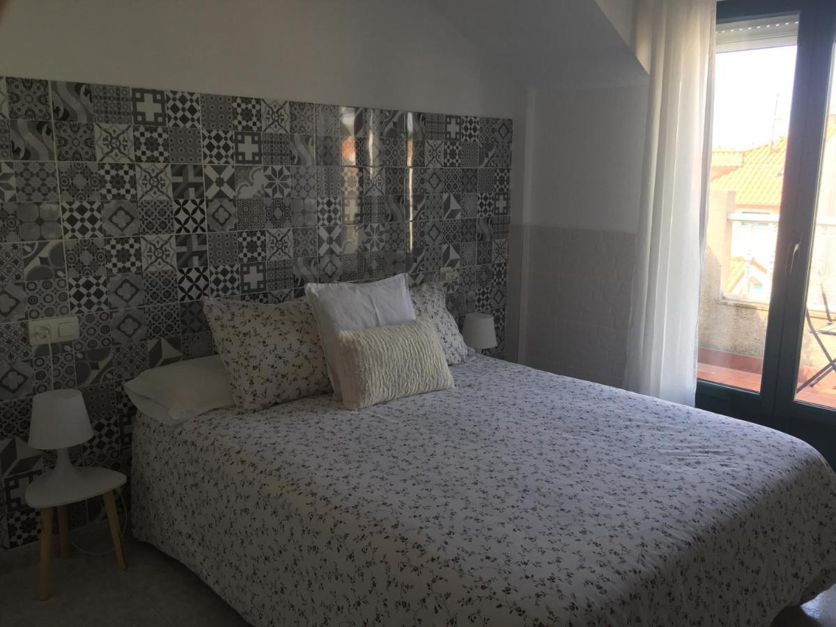 Apartamentos Playa Portonovo Esterno foto